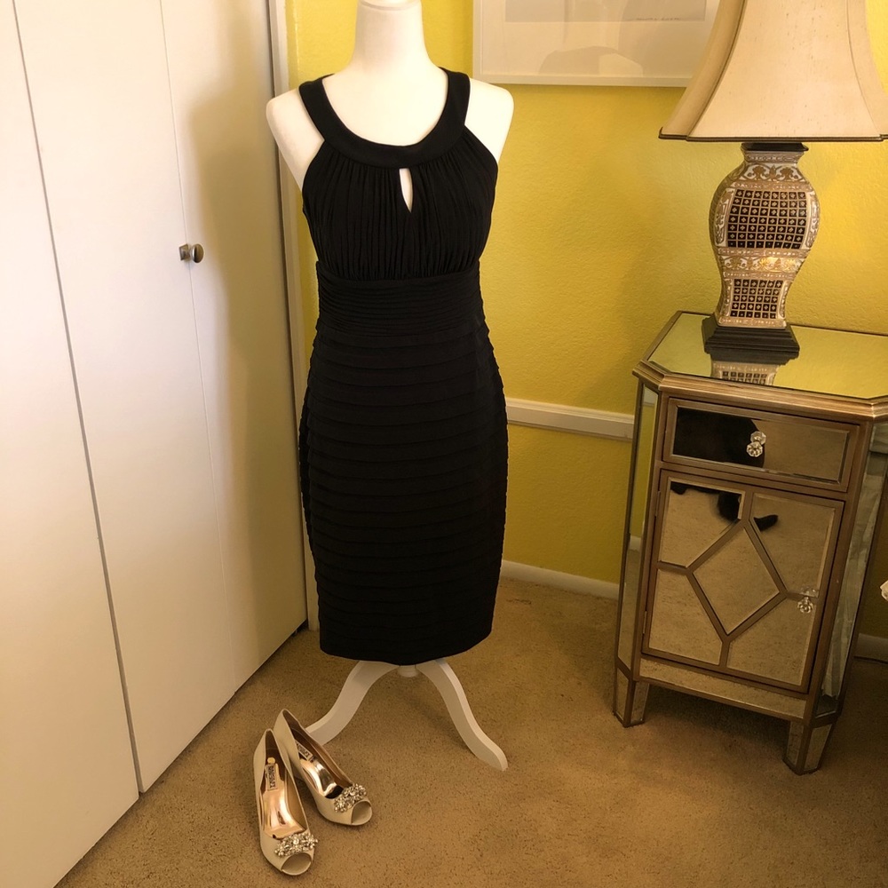 Black Melrose midi dress body con size 12